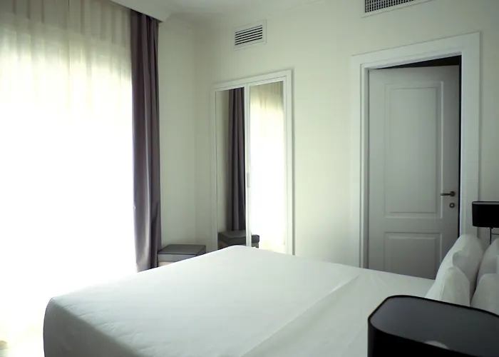 Hotel Western Astrid 3*