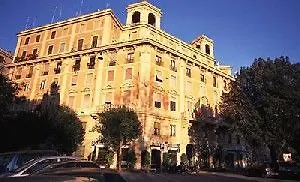 Western Astrid מלון 3*