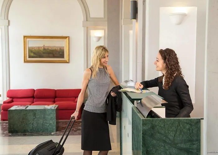 Western Astrid Hotel 3*