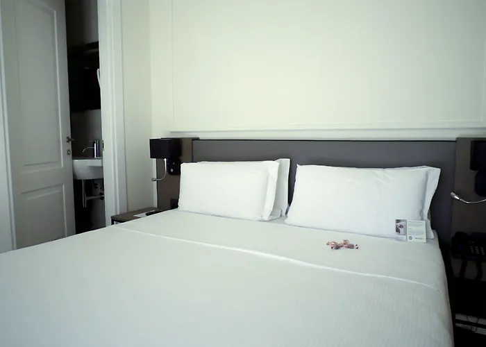 Western Astrid Hotel