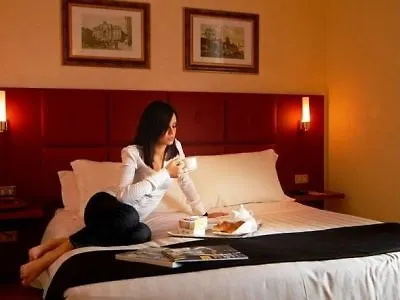 Hotel Western Astrid 3*